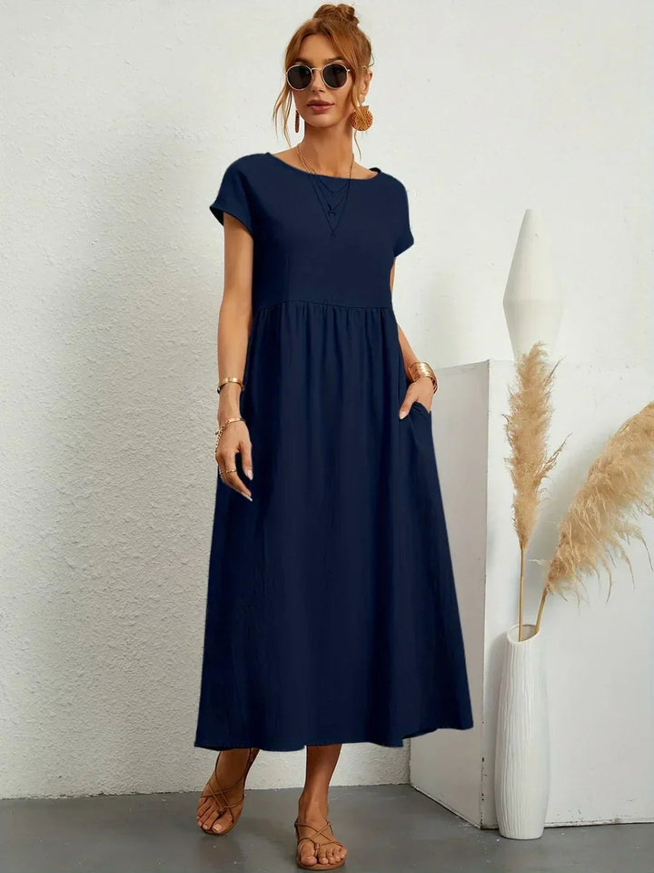 GABRIELLE | Sukienka midi z płynnego materiału