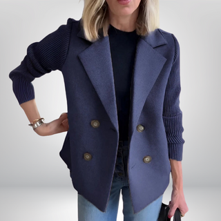 HELENA | Płaszcz z prążkowanymi rękawami